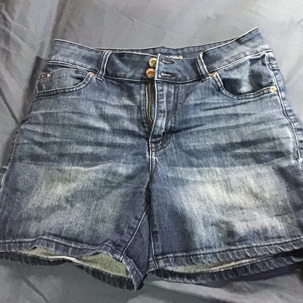 Maurices Dark Blue Denim Jean Shorts